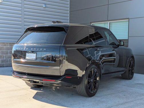 2024 Land Rover Range Rover P400 SE