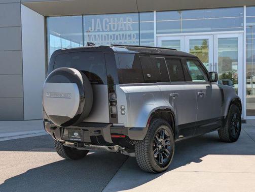 2024 Land Rover Defender 110 P400 X