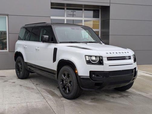 2026 Land Rover Defender P400 X-Dynamic SE