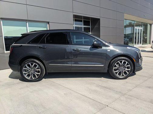 2021 Cadillac XT5 Sport