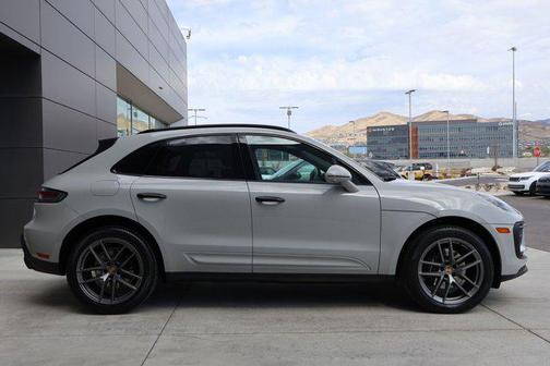 Tan 2023 Porsche Macan Macan