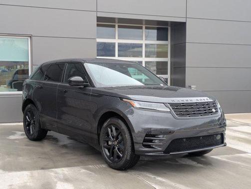 2026 Land Rover Range Rover Velar P250 SE R-Dynamic