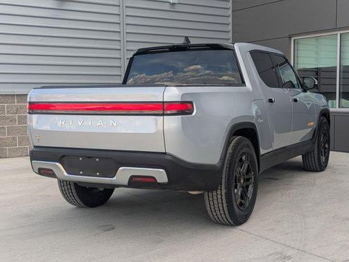 2022 Rivian R1T Adventure Package