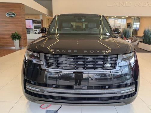 2026 Land Rover Range Rover P530 Autobiography