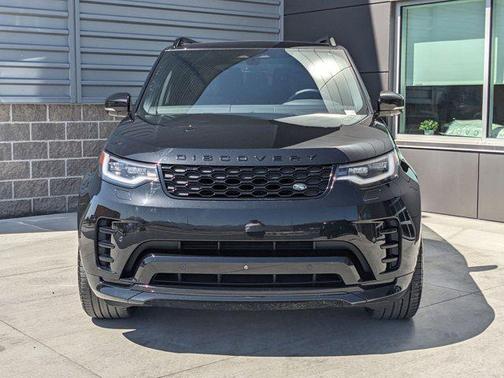 2024 Land Rover Discovery P300 Dynamic SE