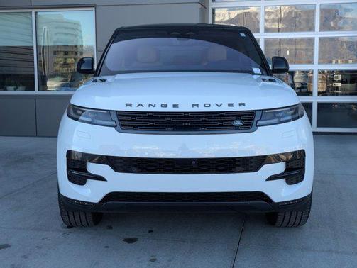 2023 Land Rover Range Rover Sport SE