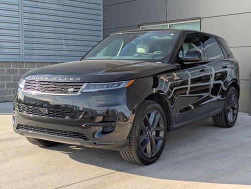 2024 Land Rover Range Rover Sport SE
