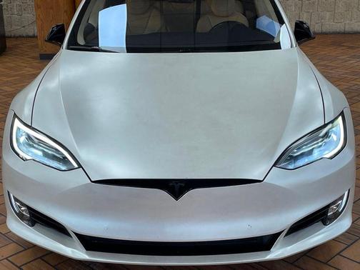 2017 Tesla Model S 100D