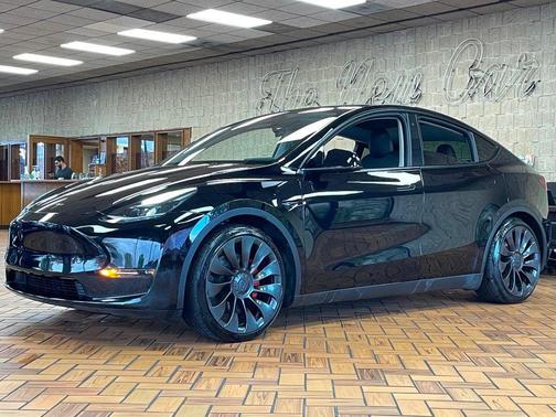 2023 Tesla Model Y Performance AWD