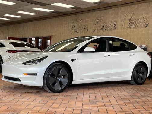 2023 Tesla Model 3 Standard Range