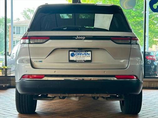 2024 Jeep Grand Cherokee 4xe Base