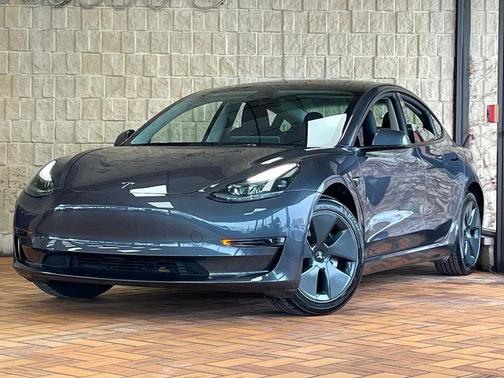2023 Tesla Model 3 Standard Range
