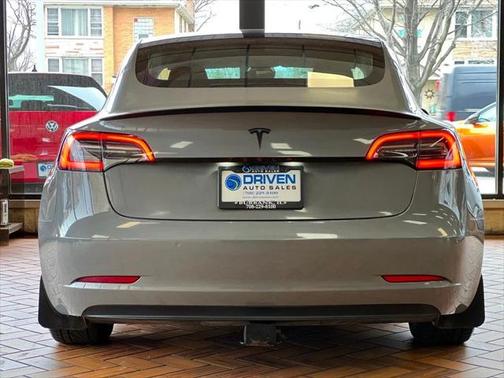 2020 Tesla Model 3 Standard Range Plus