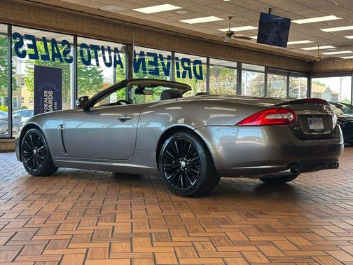 Winter Gold 2010 Jaguar XK Base