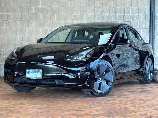2023 Tesla Model 3 Standard Range