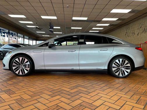 2023 Mercedes-Benz EQE 500 EQE 500 4MATIC+ Sedan
