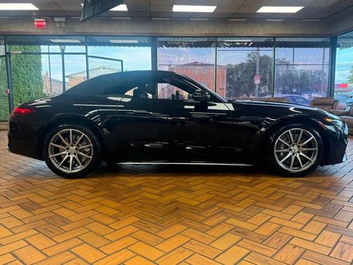 2023 Mercedes-Benz AMG SL 43 Base