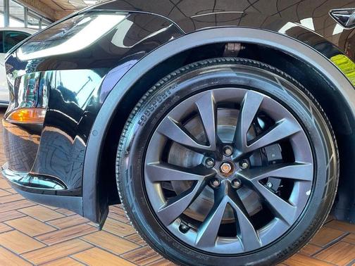 2022 Tesla Model X Plaid AWD
