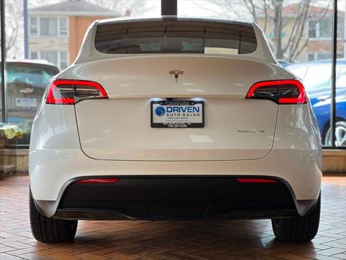 2023 Tesla Model Y Long Range AWD