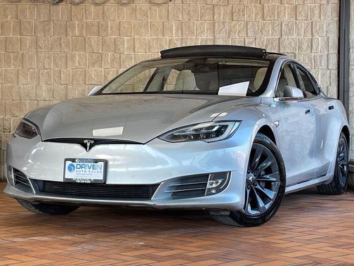 2017 Tesla Model S 75D