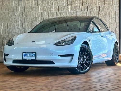 2018 Tesla Model 3 Performance