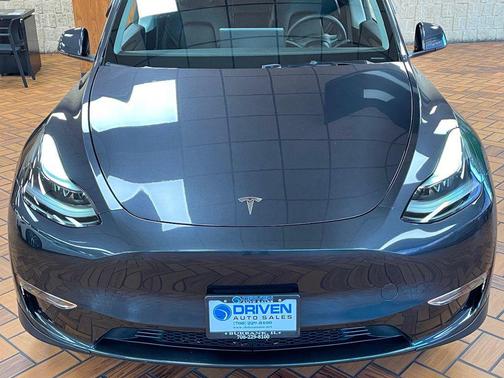 2024 Tesla Model Y Performance AWD