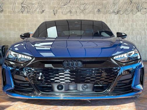 2022 Audi e-tron GT Prestige