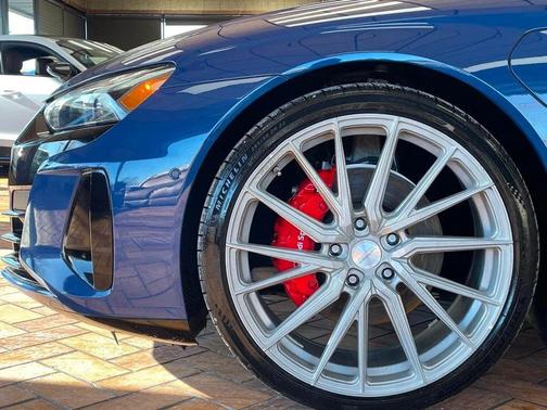 2022 Audi e-tron GT Prestige