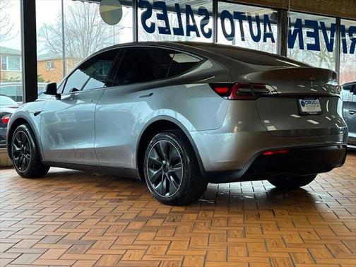 2024 Tesla Model Y Long Range AWD
