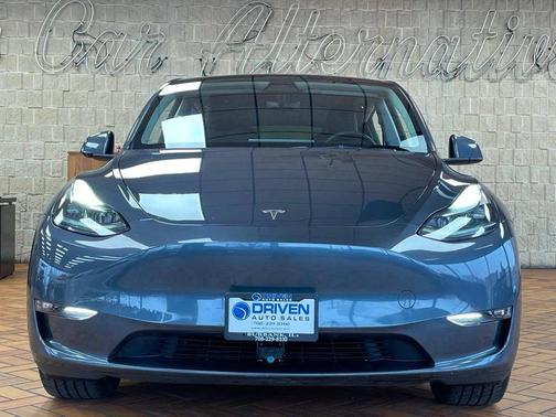 2023 Tesla Model Y Long Range AWD