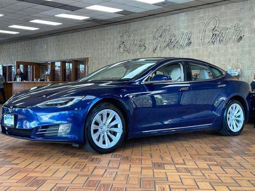 2018 Tesla Model S 75D