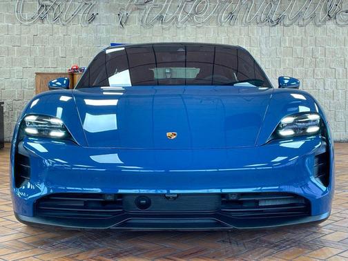 2023 Porsche Taycan GTS AWD