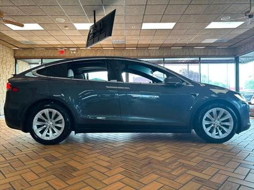 2018 Tesla Model X 100D AWD