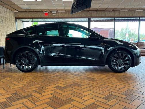 2021 Tesla Model Y Long Range AWD