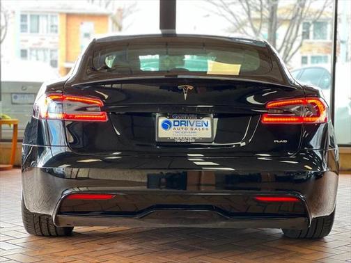 2021 Tesla Model S Plaid