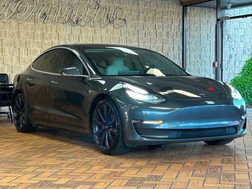 2020 Tesla Model 3 Performance