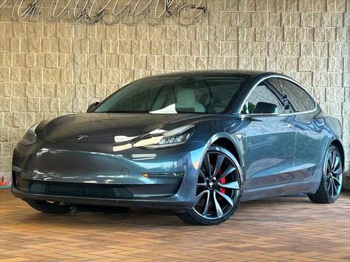 2020 Tesla Model 3 Performance