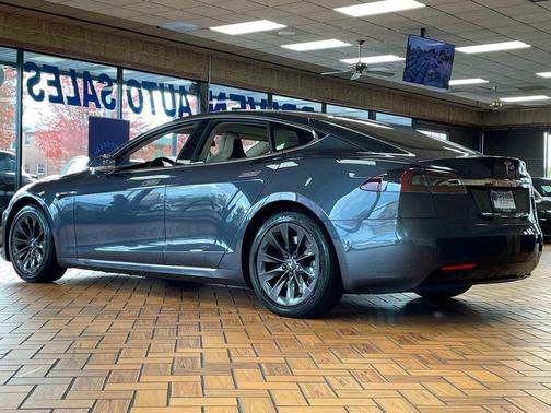 2019 Tesla Model S Standard Range