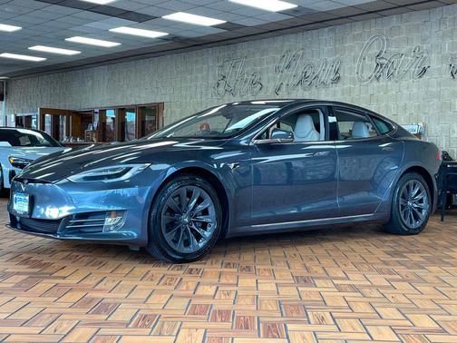 2019 Tesla Model S Standard Range