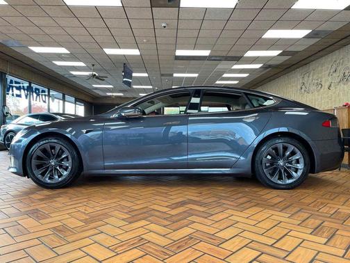 2019 Tesla Model S Standard Range