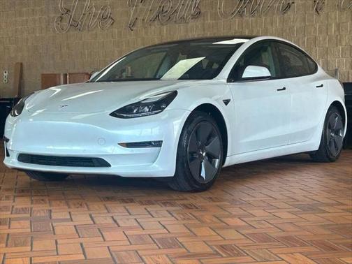 2022 Tesla Model 3 Long Range