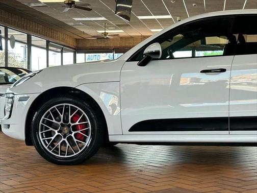 2017 Porsche Macan GTS