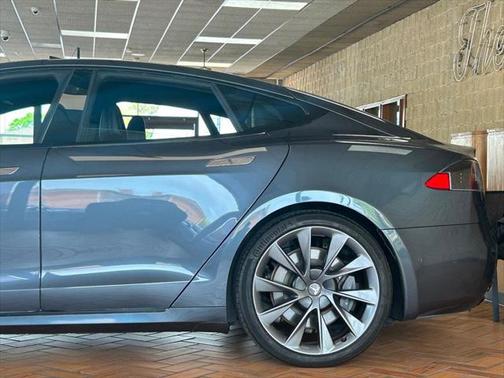 2021 Tesla Model S Long Range Plus