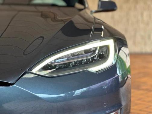 2021 Tesla Model S Long Range