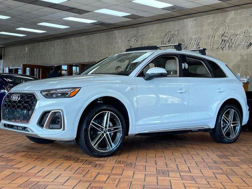 2021 Audi Q5 Premium 55 TFSI e quattro