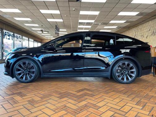 2022 Tesla Model X Plaid AWD