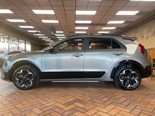 2024 Kia Niro EV Wave
