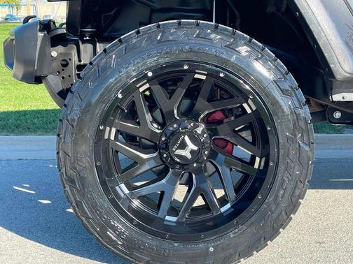 2021 Jeep Gladiator 80th Anniversary 4x4