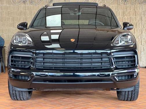 2023 Porsche Cayenne Base