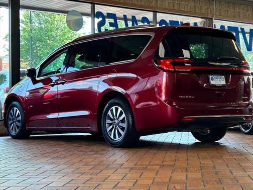 2021 Chrysler Pacifica Hybrid Touring L